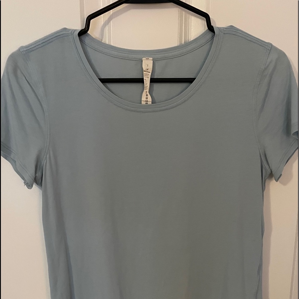 Blue lululemon shirt